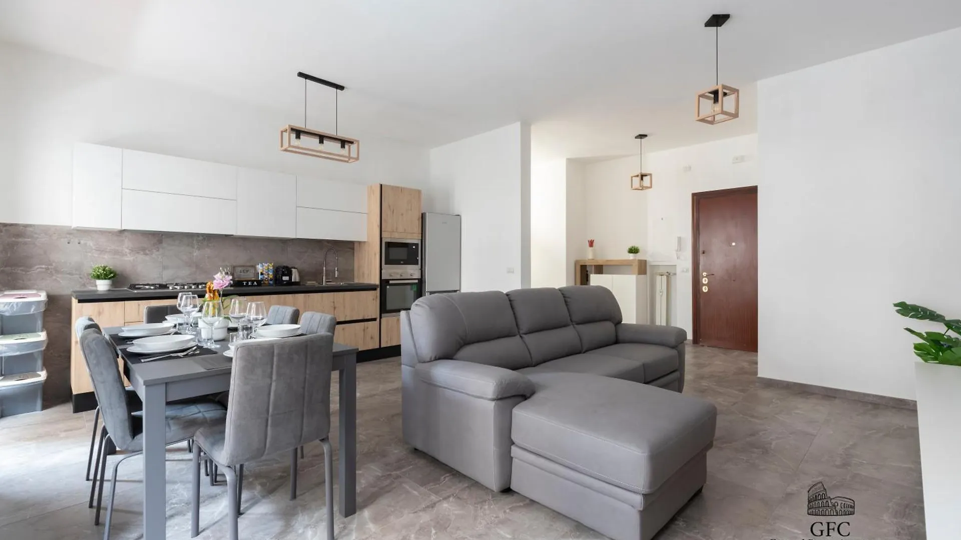 Gfc Eternal Rome Apartment - 5Min To Tiburtina Station Metrob, 2 Bathrooms, Terrace, A-C